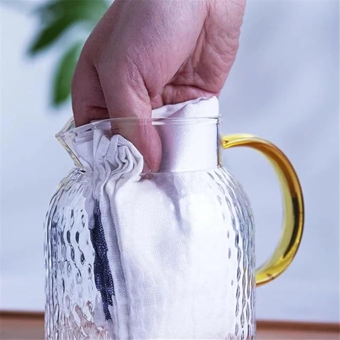Cold kettle Glass Water Pitcher with Filter Lid and Pouring Spout Heat Resistant Glass Carafe for Hot Cold Beverages Homemade Ice Tea Bottle Water Pitcher Set for Hot/Cold Water(1.5L)