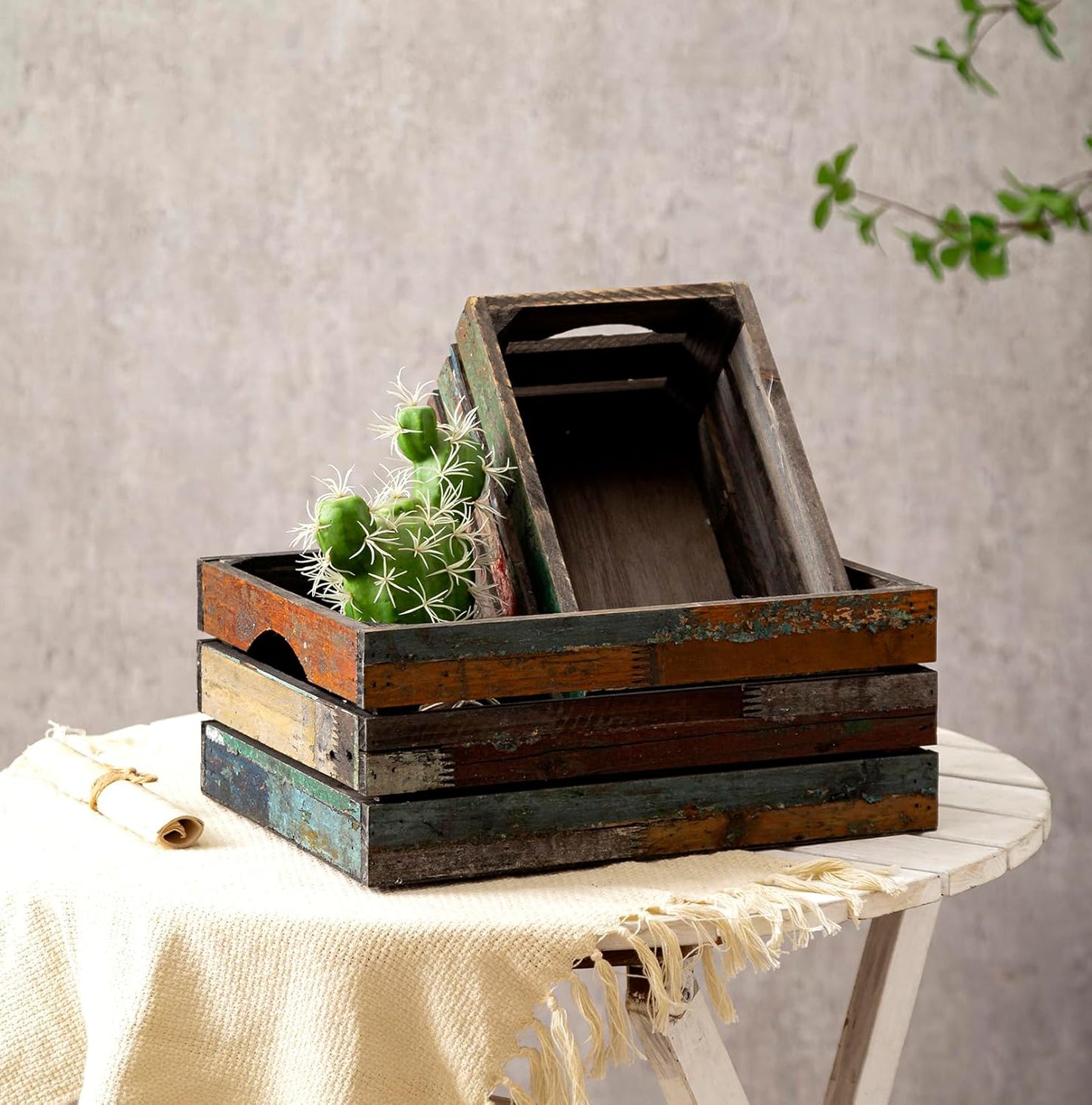 TIMRIS Set of 3 Rustic Distressed Wood Nesting Crates, Farmhouse Decorative Wooden Storage Boxes, Large Vintage Reclaimed Wood Baskets for Display (Random)