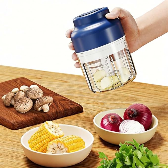 Electric Garlic Chopper, Mini Portable Veggie Cutter with 4/6 Stainless Steel Blades, Portable Wireless Rechargeable Mini Electric Garlic Food Chopper for Garlic, Onion, Chili, Nuts (Blue,250ML)