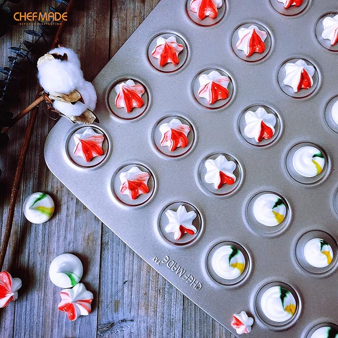 CHEFMADE Macaron Cake Pan, 30-Cavity Non-Stick Macaroon Biscuits Cookie Bakeware for Oven Baking (Champagne Gold)