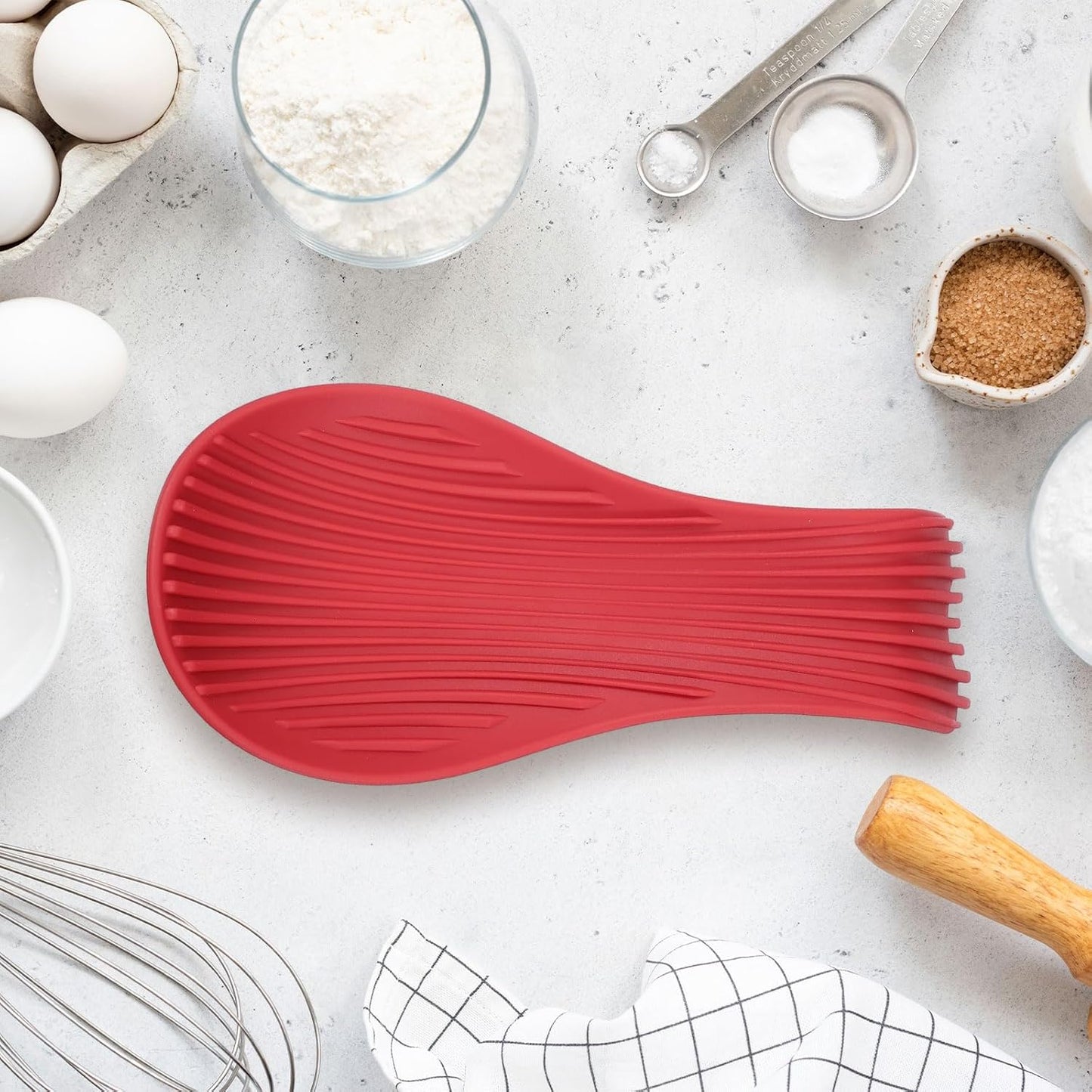 uxcell 1 Set Silicone Spoon Rest for Stove Top, Silicone Spoon Holder for Cooking Spatula, Ladle, Brush Red/Pink