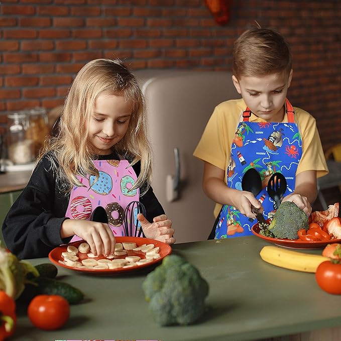 Kids Apron - cooking, gardening, artist, painting, cleaning, baking, pottery, chef, kitchen - gift boys, girls